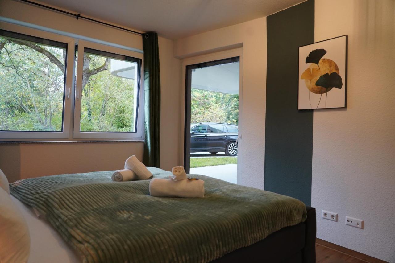 Design-Apartment I Direkt Im Zentrum I Boxspring I Nespresso I Terrasse Mit Garten I Parkplatz Bad Krozingen Exterior photo